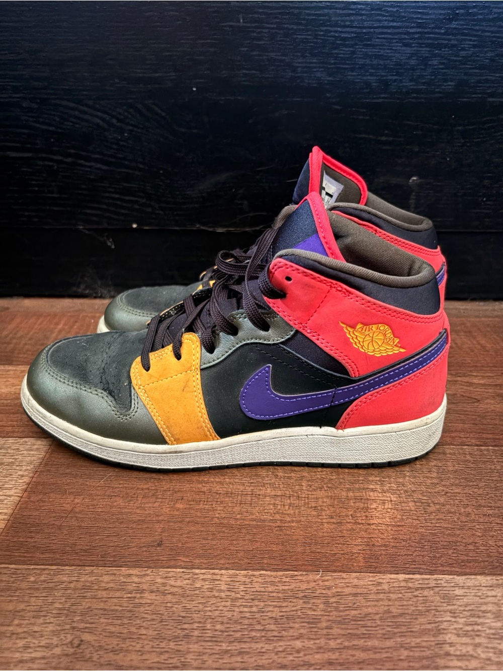 Nike Multicolor High-Top Sneakers in Olive Green, Yellow, Red and Purple - Picture 5 of 6